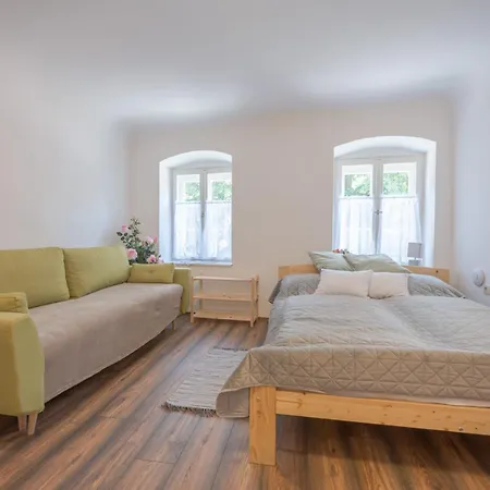 Döbrögi Wellness Maison d'hôtes 3*