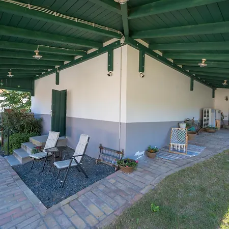 Döbrögi Wellness Maison d'hôtes